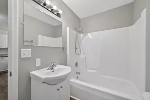 705 S 3rd St, Oregon, IL 61061 - Photo 9