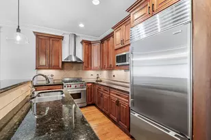 3340 N Damen Ave, Chicago, IL 60618 - Photo 9