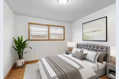 10513 S Avenue E, Chicago, IL 60617 - Photo 5