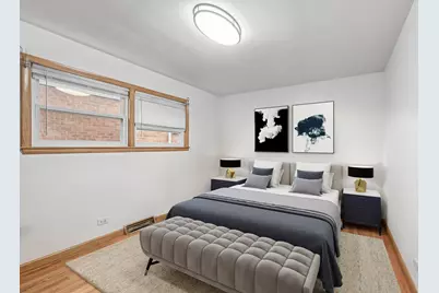 10513 S Avenue E, Chicago, IL 60617 - Photo 7