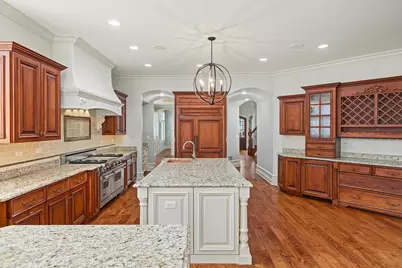 849 E Hillside Road, Naperville, IL 60540 - Photo 11