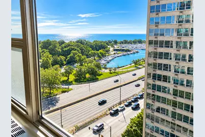 3600 N Lake Shore Drive #1205, Chicago, IL 60613 - Photo 9