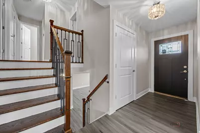 2913 W Sibley Street, Park Ridge, IL 60068 - Photo 3