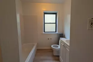 2332 N Spaulding Ave, Chicago, IL 60647 - Photo 9