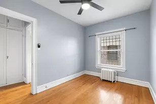 538 W Brompton Ave, Chicago, IL 60657 - Photo 13