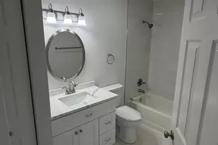 756 Old Checker Rd, Buffalo Grove, IL 60089 - Photo 13