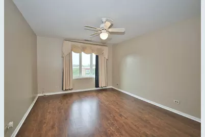 7601 Lincoln Avenue #502, Skokie, IL 60077 - Photo 19