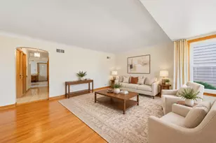 5434 S Neenah Ave, Chicago, IL 60638 - Photo 3