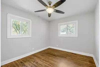2050 Shepard Road, Hoffman Estates, IL 60169 - Photo 17