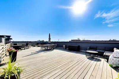 2405 W Iowa Street #402, Chicago, IL 60622 - Photo 21