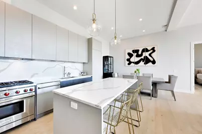 2405 W Iowa Street #402, Chicago, IL 60622 - Photo 9