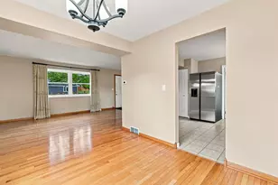 4345 Rock Cove Dr, Hoffman Estates, IL 60192 - Photo 7