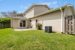 4345 Rock Cove Dr, Hoffman Estates, IL 60192 - Photo 33