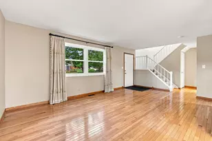 4345 Rock Cove Dr, Hoffman Estates, IL 60192 - Photo 5