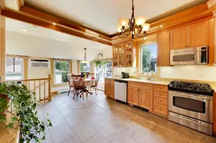 4149 N Ridgeway Ave, Chicago, IL 60618 - Photo 13