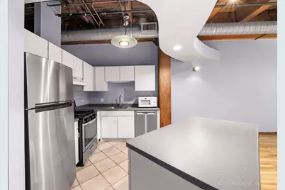 732 S Financial Place #611, Chicago, IL 60605 - Photo 9