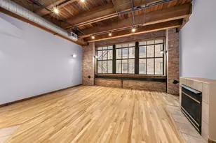 732 S Financial Pl, Chicago, IL 60605 - Photo 5