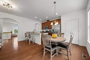 1196 Evergreen Ave, Des Plaines, IL 60016 - Photo 5
