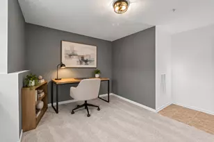1196 Evergreen Ave, Des Plaines, IL 60016 - Photo 25