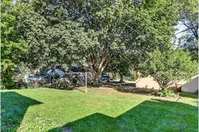 2917 Lawndale Avenue, Rockford, IL 61101 - Photo 41