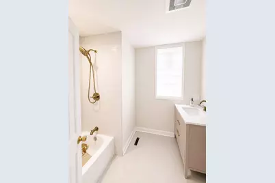 3914 N Mozart Street, Chicago, IL 60618 - Photo 15