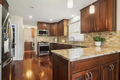1012 W Mallard Drive, Palatine, IL 60067 - Photo 9