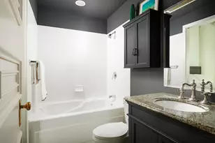 333 W Hubbard St, Chicago, IL 60654 - Photo 25