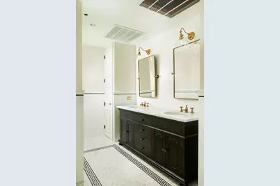 333 W Hubbard Street #610-611, Chicago, IL 60654 - Photo 19