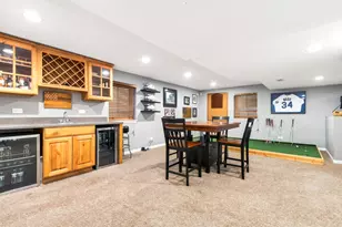 615 Manhattan Cir, Oswego, IL 60543 - Photo 17