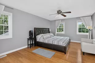 813 Hyde Park Ln, Naperville, IL 60565 - Photo 13
