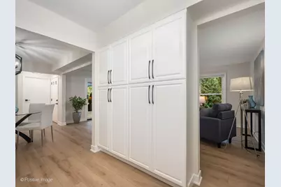1751 Sussex Walk #D, Hoffman Estates, IL 60169 - Photo 9