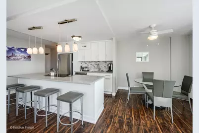 1255 N Sandburg Terrace #1411, Chicago, IL 60610 - Photo 7