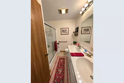 801 W McKinley Road, Ottawa, IL 61350 - Photo 15