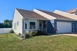 801 W McKinley Rd, Ottawa, IL 61350 - Photo 1