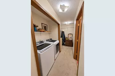 801 W McKinley Road, Ottawa, IL 61350 - Photo 13