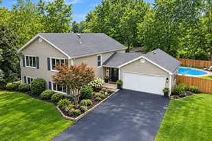 805 Indigo Ct, Lake Zurich, IL 60047 - Photo 1