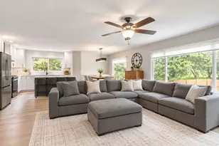 805 Indigo Ct, Lake Zurich, IL 60047 - Photo 5