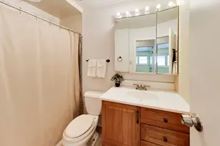 1300 Jefferson Rd, Hoffman Estates, IL 60169 - Photo 23