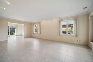 1466 Concorde Cir, Highland Park, IL 60035 - Photo 3