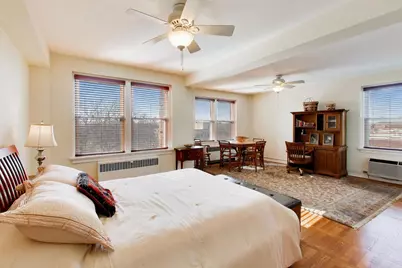1585 Ridge Avenue #505, Evanston, IL 60201 - Photo 17