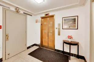 1585 Ridge Ave, Evanston, IL 60201 - Photo 3