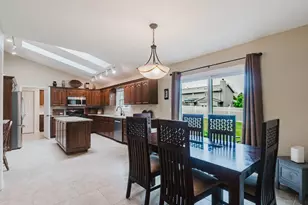 5 Cobblestone Ct, Bloomington, IL 61704 - Photo 13