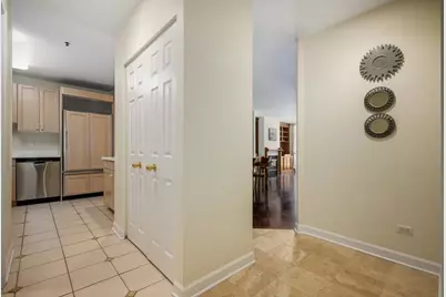 1107 Greenleaf Avenue #3G, Wilmette, IL 60091 - Photo 3