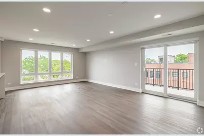 550 Sheridan Square #302, Evanston, IL 60202 - Photo 3