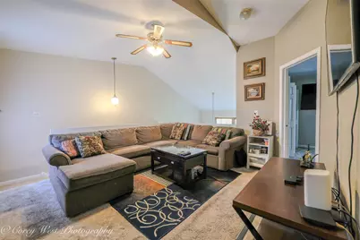 1015 Ashley Drive NW, Dekalb, IL 60115 - Photo 19