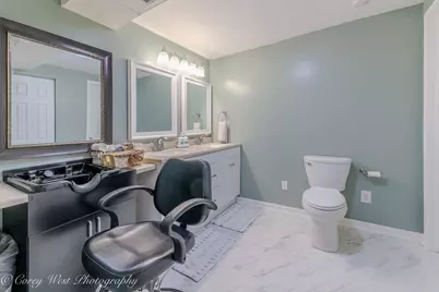 1015 Ashley Drive NW, Dekalb, IL 60115 - Photo 33
