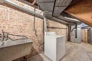 724 Hastings St, Elgin, IL 60120 - Photo 13