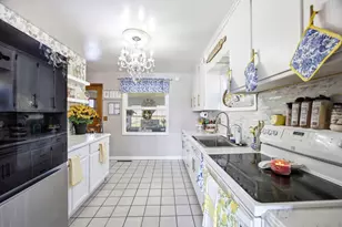 724 Hastings St, Elgin, IL 60120 - Photo 5