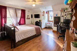 531 Forest Ave, Aurora, IL 60505 - Photo 9