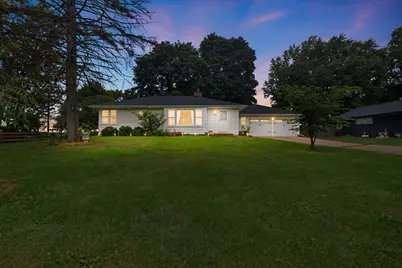 40W754 Route 64 Highway, Wasco, IL 60183 - Photo 17